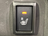 【シートヒーター】寒い日に重宝するシートヒーター!エアコンより早く温まってくれるので寒がりの人も安心ですね♪エアコンの温風は乾燥するから苦手、という方にもをおすすめです。