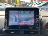 【アラウンドビューモニター】ー空から見下ろしているかのような映像で駐車をアシスト!これでバック駐車も安心ですね♪♪