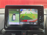 アラウンドビューモニター付きですので、車庫入れも楽々です。