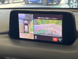 【360&deg;ビューモニター】専用のカメラにより、上から見下ろしたような視点で360度クルマの周囲を確認することができます☆死角部分も確認しやすく、狭い場所での切り返しや駐車もスムーズに行えます。