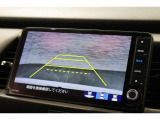 バックカメラが装備されており、後方の安全確認はもちろんのこと狭い場所での駐車や雨の日・夜間など視界の悪いコンディションでのストレスの軽減にもなります!