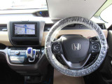 インパネ周りもスタイリッシュで操作性が良いですよ☆しっかり視認性も確保していますので、ご安心下さい!!☆ホンダオートディーラーホンダ専門店♪TEL06-6744-2222☆
