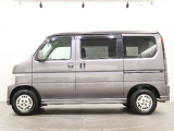 このお車はホンダ純正光脱臭・抗菌加工を納車前に致します。光触媒消臭は光触媒と銀イオンにより消臭とウイルス除菌や抗菌効果のダブル効果で車内を快適に保ちます。
