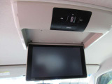 11インチ後席モニター付きです☆ホンダオートディーラーホンダ専門店♪TEL06-6744-2222☆