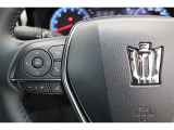 ■ステアリングスイッチ■ ステアリングスイッチ搭載!ハンドルひとつで、手を離さなくても手元のスイッチで音量調節や選曲操作などが可能!よそ見・わき見運転の防止にも繋がりますね!