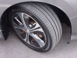 純正のアルミホイールで足元すっきり
