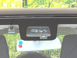【スズキ セーフティサポート】走行中に前方の車両等を認識し、衝突しそうな時は警報とブレーキで衝突回避と被害軽減をアシスト。より安全にドライブをお楽しみいただけます。