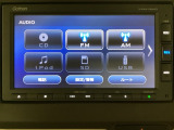 ナビゲーションはGathers純正メモリーナビを搭載しています。Bluetoothオーディオ機能がありますので、スマートフォンなどの音楽も再生できます。