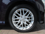 ホンダ純正アルミホイール!スタイリッシュでかっこいいデザインです。