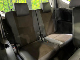 3列目シートはもちろん状態良好☆大人でもゆったりと座って頂けますので、大人数でのお出かけもラクラクです♪ご家族で、気の知れた仲間で、ドライブに行くのが楽しみですね♪
