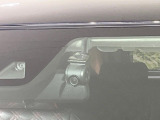 【ドライブレコーダー】ドライブレコーダー装備!走行中はもちろん、あおり運転や事故に遭遇した際、映像で記録し、万一のリスクに備えます。※記録用SDカードはお客様ご自身でご準備いただく必要があります。