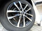 【15インチアルミホイール】外観にマッチしたアルミホイールを装着しております。各種アルミホイールや、スタッドレスタイヤも取扱いしております。是非ご相談ください♪