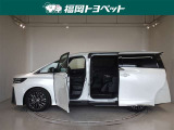 両側パワースライドドア付きだから、狭い駐車スペースなどでの 乗り降りラクラク!小さなお子さまのいるご家庭には嬉しい装備。