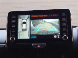 バックガイドモニターで、後方を確認しながら安心して駐車することができます。運転初心者も熟練者も必須の機能ですよ!