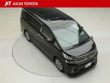 両側パワースライドドア付きだから、狭い駐車スペースなどでの乗り降りラクラク♪小さなお子さまのいるご家庭には嬉しい装備です。