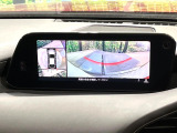 【360&deg;ビューモニター】専用のカメラにより、上から見下ろしたような視点で360度クルマの周囲を確認することができます☆死角部分も確認しやすく、狭い場所での切り返しや駐車もスムーズに行えます。
