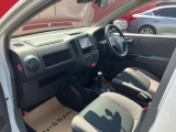 ご納車前にスタッフが入念に清掃し気持ちよく乗り出せるように致します。