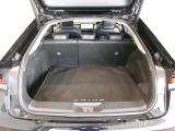 広々としたラゲージスペースを備えています。大きなものや長さのある荷物もしっかりと積み込めます。