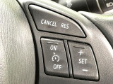 【クルーズコントロール】高速道路もラクラク走行。アクセルを離しても一定速度で走行ができ、長距離運転時の負担を軽減!加速・減速も簡単なスイッチ操作で調整できます。