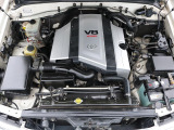 世界中で人気のV8エンジン搭載☆