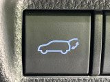 【パワーバックドア】スマートキーや運転席のボタンを押すだけでリアゲートが自動で開閉します!荷物を持っている時や、高い位置にあるバックドアを閉める際に便利な機能です♪