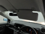 運転席サンバイザー