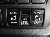 電動スライドドアスイッチ(運転席)