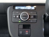 オートエアコンを装備しております!自動で調整してくれますので、車内も快適です☆