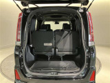 ラゲッジスペースは日常生活で必要かつ十分な広さがございます♪