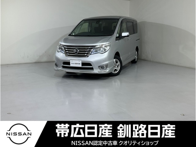 セレナ2.0 ハイウェイスター アンシャンテ セカンドスライドUPシート ADV セーフティPKG 4WD