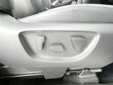 運転席パワーシート 体格にあわせて最適なドライビングポジションを設定できます