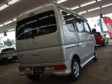 こちらの車両は店頭での現車確認、弊社にご入庫頂ける方限定の販売とさせて頂きます。遠方のお客様には大変申し訳ございませんがご了承をお願い致します。