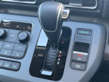 【 シフト 】シフトも操作しやすく快適なドライブを楽しんでいただけます。