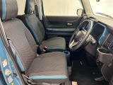 【運転席シート】ゆったりと広々した空間です。ストレスなく運転ができますよ!