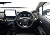 スタイリッシュなインパネ周りです!運転の際、常に目にする部分は、シックにまとめた飽きの来ないデザインが人気です!