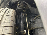 お車を安心してお乗りいただく為には、足回りの定期点検が欠かせません。サービスサポート(有償保証)では無料点検もご提供しており、安心のカーライフをお過ごしいただけるサポート体制が整っています。