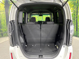 普段のお買い物や通勤、送迎等に十分な荷室スペースを確保しております。セカンドシートを倒すと、大きな荷物の積載も可能です♪