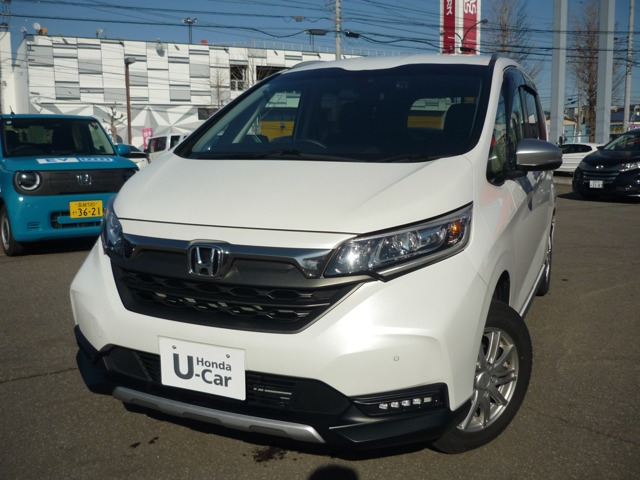 フリード+1.5 クロスター ホンダセンシング 4WD
