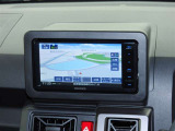 ナビゲーション付きなので、何時何処でも行きたい場所へ。初めての道でも迷わず安心快適ドライブが楽しめます!!現在の必需品ですね!!