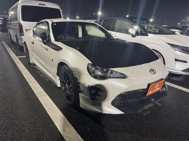 86 2.0 GT リミテッド ブラックパッケージ TRDフルエアロ 禁煙車 6MT