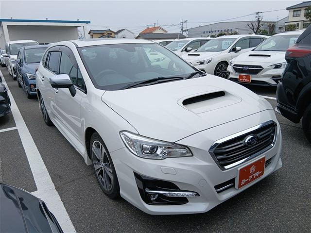 レヴォーグ 1.6 GT アイサイト 4WD サンルーフ 禁煙車 純正8インチナビ