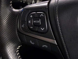 ステアリングスイッチ装備!運転しながら手元でオーディオの操作などができます。