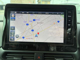 ディーラー純正ナビゲーション付き、行きたい所に案内してくれます。楽しいドライブのお手伝い(*&acute;&nabla;`)ノ