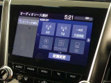 純正CD/AM/FMオーディオ/フルセグTVを装備です。Bluetooth装備ですのでスマホと通信で音楽が聴けます。