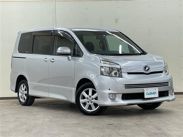 ヴォクシー2.0 Z 4WD修復歴無し