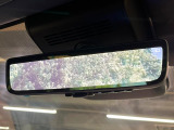 【デジタルインナーミラー】後席の大きな荷物や同乗者で後方が確認しづらい時でも安心!カメラが撮影した車両後方の映像をルームミラー内に表示。クリアな視界で状況の確認が可能です!