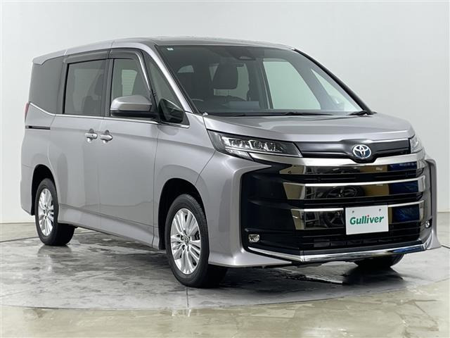 ノア 1.8 ハイブリッド S-Z E-Four 4WD 修復歴無し