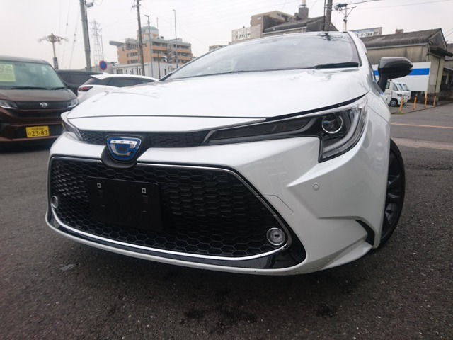 カローラツーリング 1.8 ハイブリッド W×B 