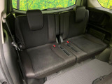 3列目シートはもちろん状態良好☆大人でもゆったりと座って頂けますので、大人数でのお出かけもラクラクです♪ご家族で、気の知れた仲間で、ドライブに行くのが楽しみですね♪