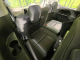 3列目シートはもちろん状態良好☆大人でもゆったりと座って頂けますので、大人数でのお出かけもラクラクです♪ご家族で、気の知れた仲間で、ドライブに行くのが楽しみですね♪